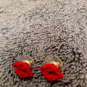 Betsey Johnson Kiss earrings